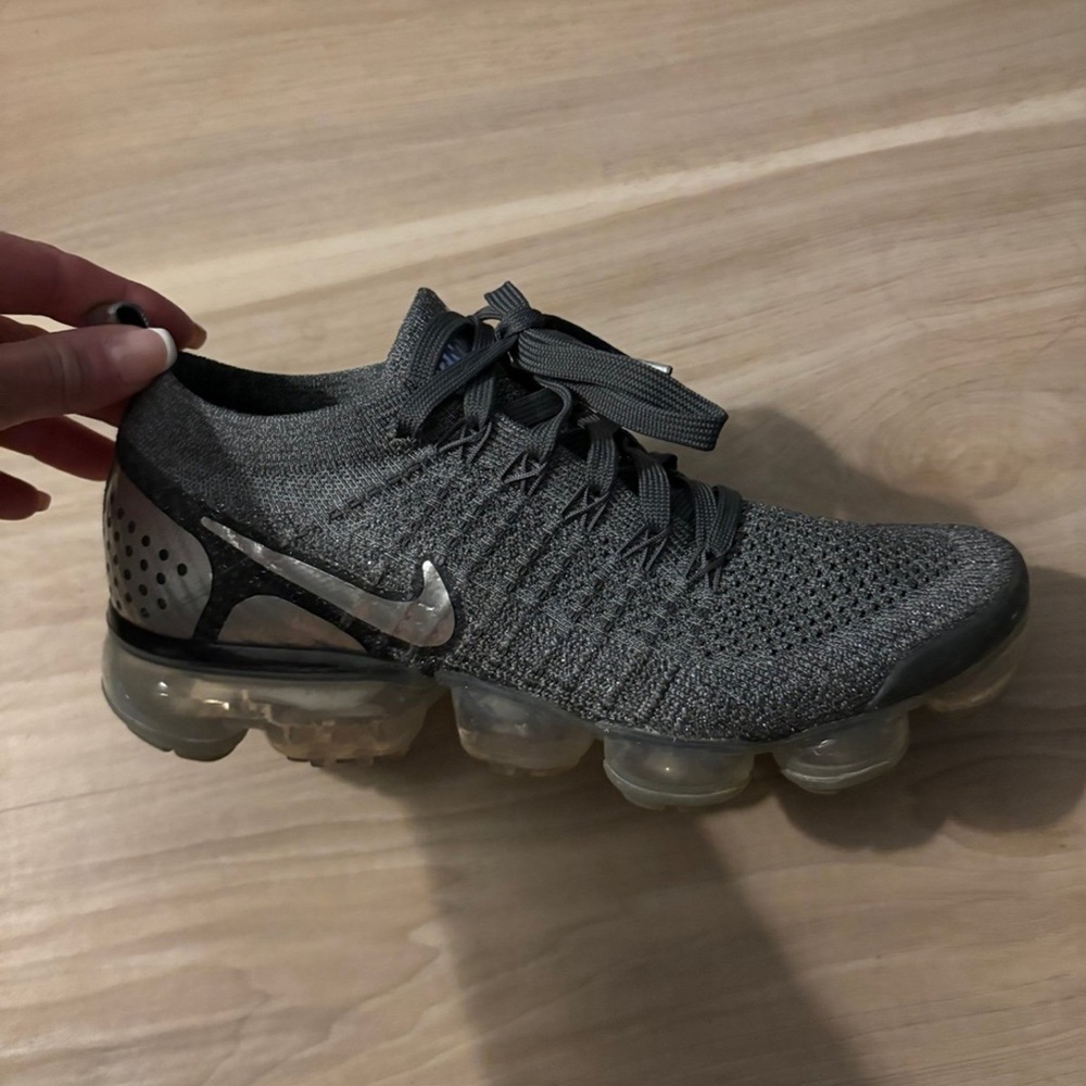 Women’s Nike vapor max good condition
